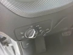 2020 Audi Q2L 35 TFSI Fashion Dynamic, белый — фото 12