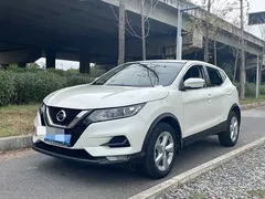 2022 Nissan Qashqai 2.0L CVT XV, белый — фото 1