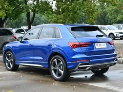 2021 Audi Q3 35 TFSI Fashion Sport, синий — фото 3