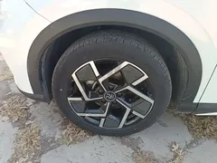 2022 BYD Yuan PLUS 510km EV Flagship Plus, белый — фото 23