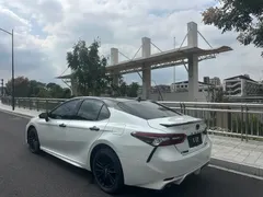 2023 Toyota Camry 2.0G Luxury, белый — фото 4