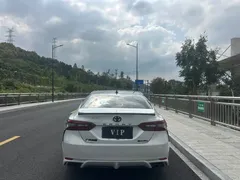 2023 Toyota Camry 2.0G Luxury, белый — фото 5