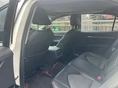 2023 Toyota Camry 2.0G Luxury, белый — фото 8