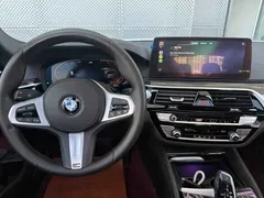2021 BMW 5 Series 525Li M Sport Package, белый — фото 14