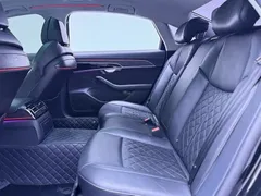 2022 Audi A8L 50 TFSI quattro Comfort Collector's Edition, чёрный — фото 9