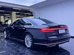 2022 Audi A8L 50 TFSI quattro Comfort Collector's Edition, чёрный — фото 13