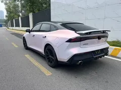 2022 Changan UNI-V 1.5T Premium — фото 4