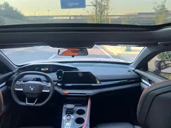 2022 Changan UNI-V 1.5T Premium — фото 9