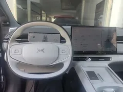 2025 Xpeng G6 625 Long Range Max Tech EV — фото 11