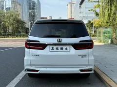 2022 Honda Odyssey 2.0L e:HEV, белый — фото 19