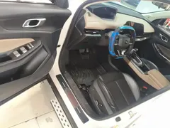 2022 Changan CS55 PLUS 2nd Gen 1.5T DCT Luxury, белый — фото 16