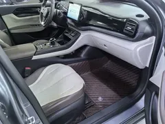 2024 BYD Qin PLUS Honor DM-i PHEV 55km Leading — фото 11
