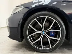 2021 BMW 5 Series 530i M Sport Package, чёрный — фото 21