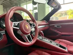 2022 Porsche 718 Boxster 2.0T, белый — фото 14