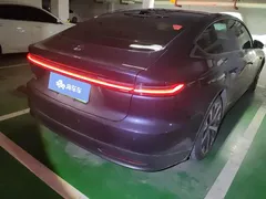 2023 Nio ET7 75kWh, синий — фото 3