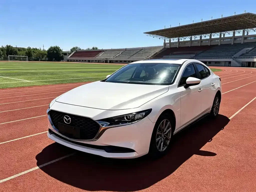 2021 Mazda 3 2.0L AT