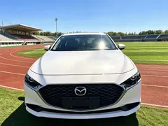 2021 Mazda 3 2.0L AT, белый — фото 2