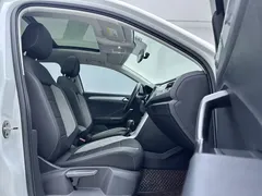 2022 Volkswagen T-Roc 280TSI DSG 2WD Elite Plus, белый — фото 8