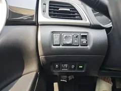 2021 Nissan Sylphy Classic 1.6L XL CVT Luxury, белый — фото 10