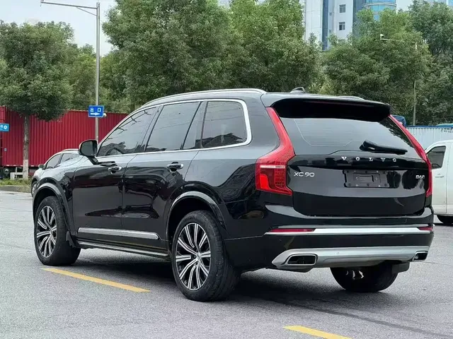 2021 Volvo XC90 7-seat