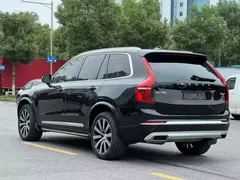 2021 Volvo XC90 7-seat, чёрный — фото 7