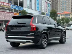 2021 Volvo XC90 7-seat, чёрный — фото 9