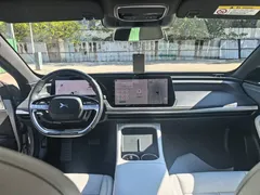 2024 Xpeng P7 P7i 550 Pro — фото 5