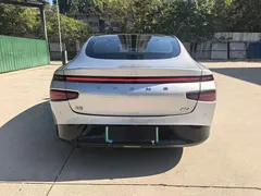 2024 Xpeng P7 P7i 550 Pro — фото 11