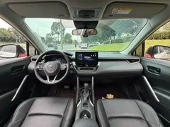 2023 Toyota Frontlander 2.0L Hybrid Leading, белый — фото 13