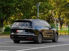 2026 Nio ES8 6-seat Executive Luxury, чёрный — фото 5