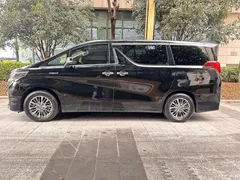 2021 Toyota Alphard Hybrid 2.5L Premium, чёрный — фото 4
