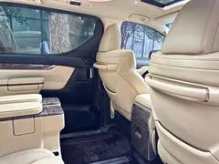 2021 Toyota Alphard Hybrid 2.5L Premium, чёрный — фото 9