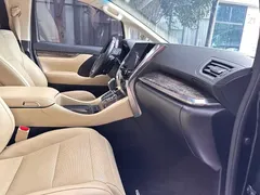2021 Toyota Alphard Hybrid 2.5L Premium, чёрный — фото 10