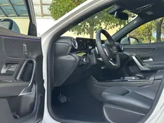 2022 Mercedes-Benz A-Class A 200 L Sedan Sport, белый — фото 8