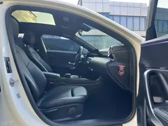 2022 Mercedes-Benz A-Class A 200 L Sedan Sport, белый — фото 10