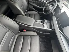 2023 Geely Preface 1.5TD Kunlun, белый — фото 6