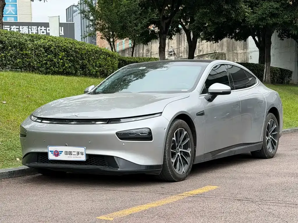 2022 Xpeng P7 480E