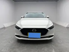 2021 Mazda 3 2.0L AT, белый — фото 2
