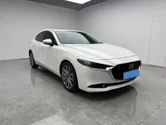 2021 Mazda 3 2.0L AT, белый — фото 3