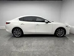 2021 Mazda 3 2.0L AT, белый — фото 4