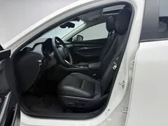 2021 Mazda 3 2.0L AT, белый — фото 9