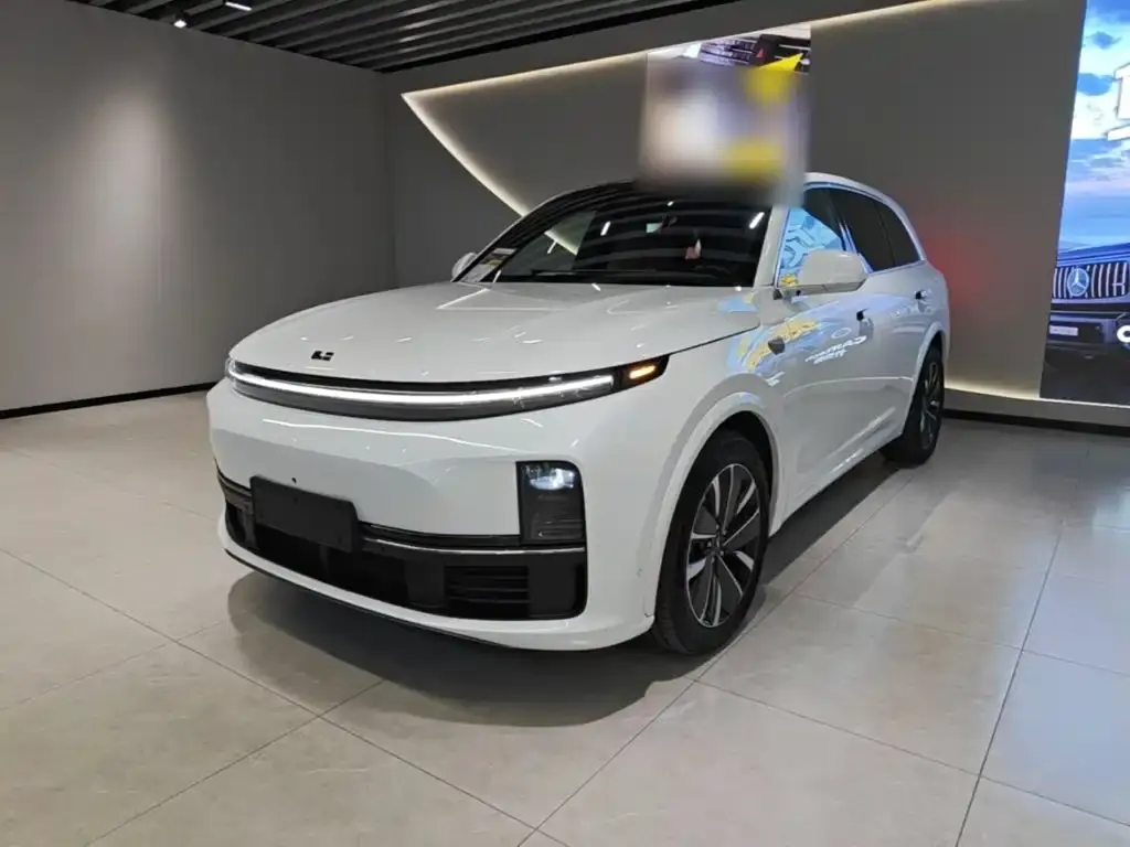 2025 Li Auto L7