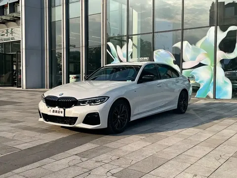2022 BMW 3 Series 325Li M Sport Night Package