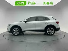 2022 Audi Q3 35 TFSI Fashion, белый — фото 3