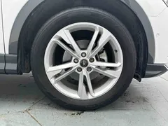 2022 Audi Q3 35 TFSI Fashion, белый — фото 9