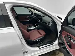 2023 BMW 3 Series 320Li M Sport Package, белый — фото 7