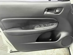2021 Honda Life 1.5L CVT CRO-SS, белый — фото 11