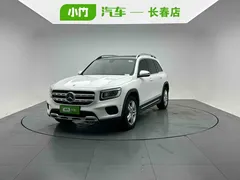 2021 Mercedes-Benz GLB 180 Fashion, белый — фото 1