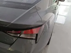 2021 Hyundai Elantra 1.5L CVT GLX Elite — фото 8
