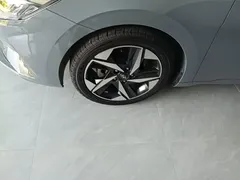 2021 Hyundai Elantra 1.5L CVT GLX Elite — фото 23